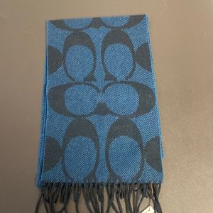 Coach scarf new with tags.  Navy and black. Sig twill muffler.